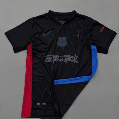 قميص برشلونة الاحتياطي نسخة ترافيس سكوت جديد