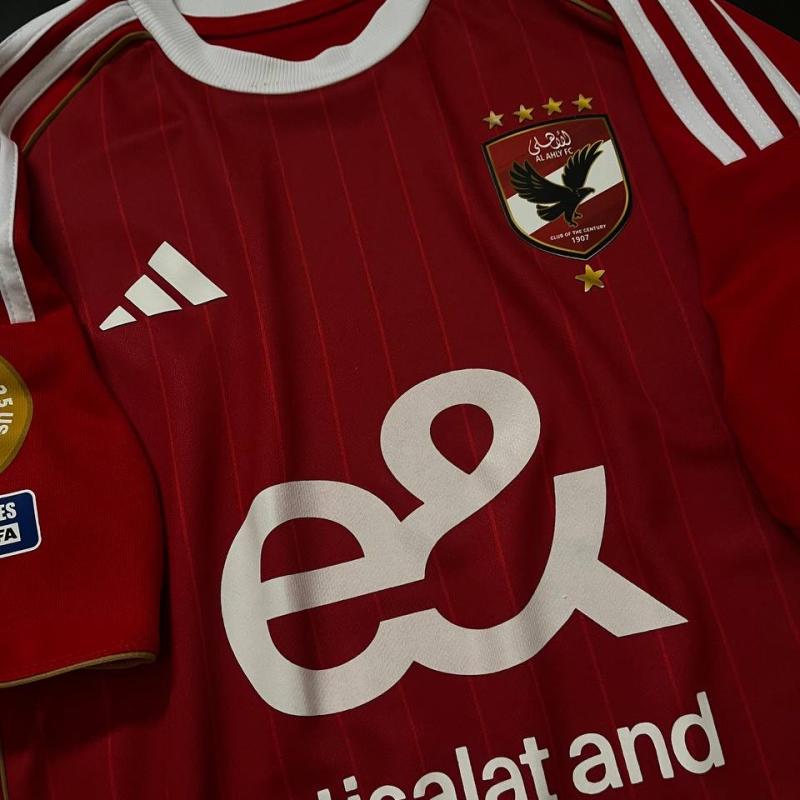 قميص الاهلي الأساسي ٢٠٢٦ نسخه كأس العالم للأنديه